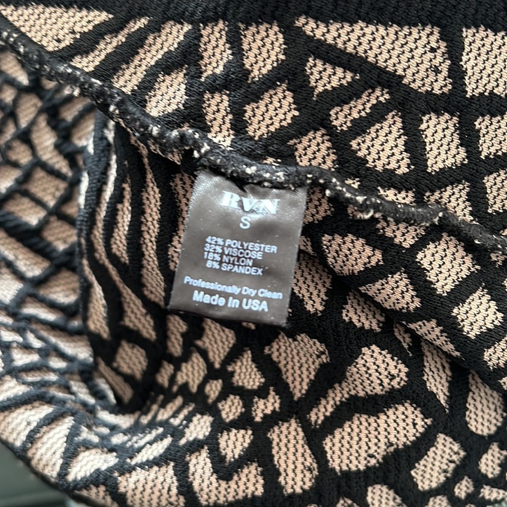 RVN Dress - Picture 5 of 5